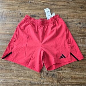 NWT Mens Adidas Training Shorrs XS